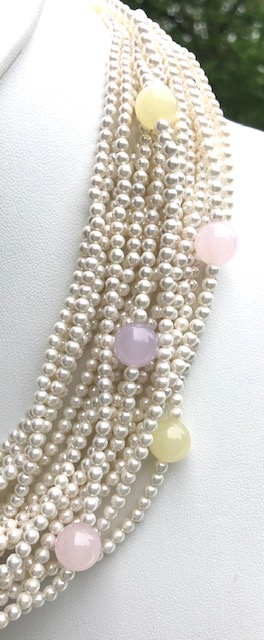 MULTI-STRAND FRESHWATER SEED PEARLS, PASTEL AGATE