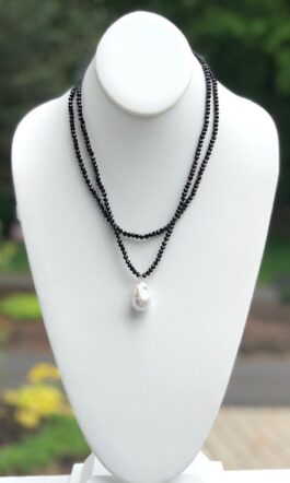 HI-LO SHORT, CRYSTALS, FRESHWATER PEARL