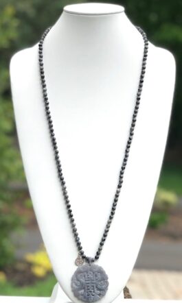 JADE PENDANT, SEMIPRECIOUS STONES