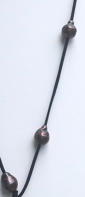 SUEDE, HIGH QUALITY BAROQUE PEARLS, LARIAT, LONG - Image 5