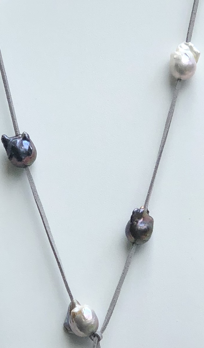 SUEDE, HIGH QUALITY BAROQUE PEARLS, LARIAT, LONG - Image 2