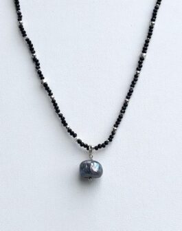 SINGLE FRESHWATER PEARL, CRYSTALS