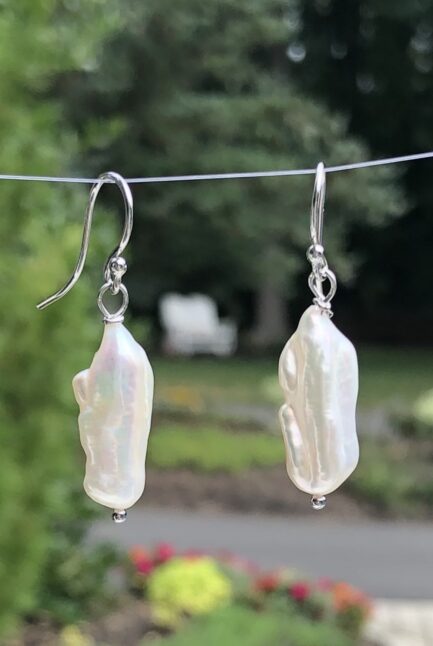 FRESHWATER, "STICK" PEARLS, WHITE